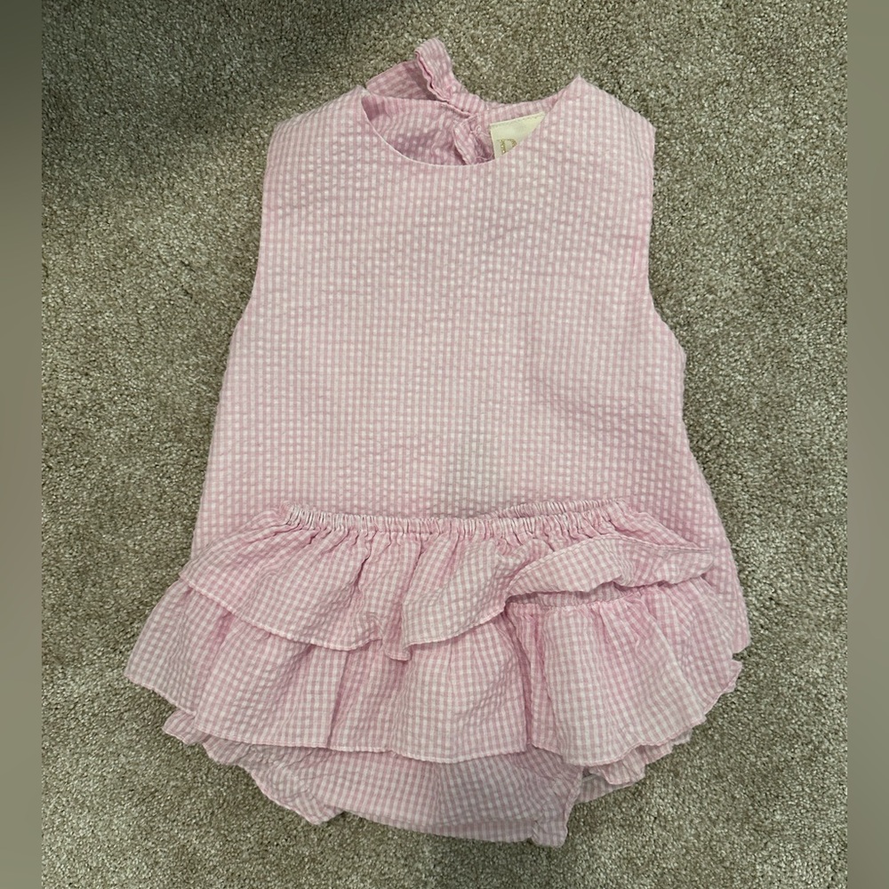 PA classics baby girl pink and white stripe seersucker matching set